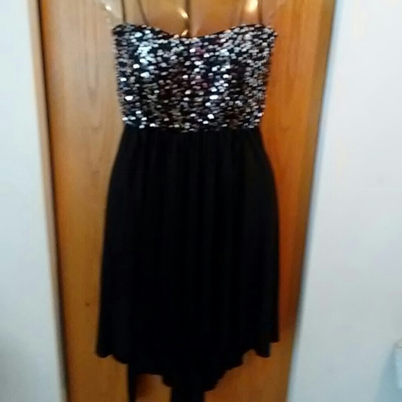 Almost Famous Dress - Picture 2 of 8